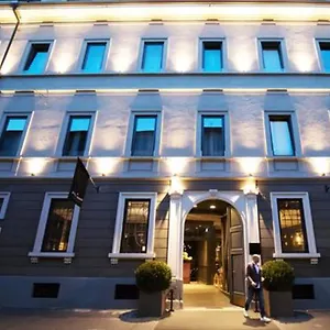 Fifty House Cellini İtalya