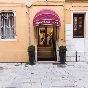 Agli Artisti 3*, Venetië Italië