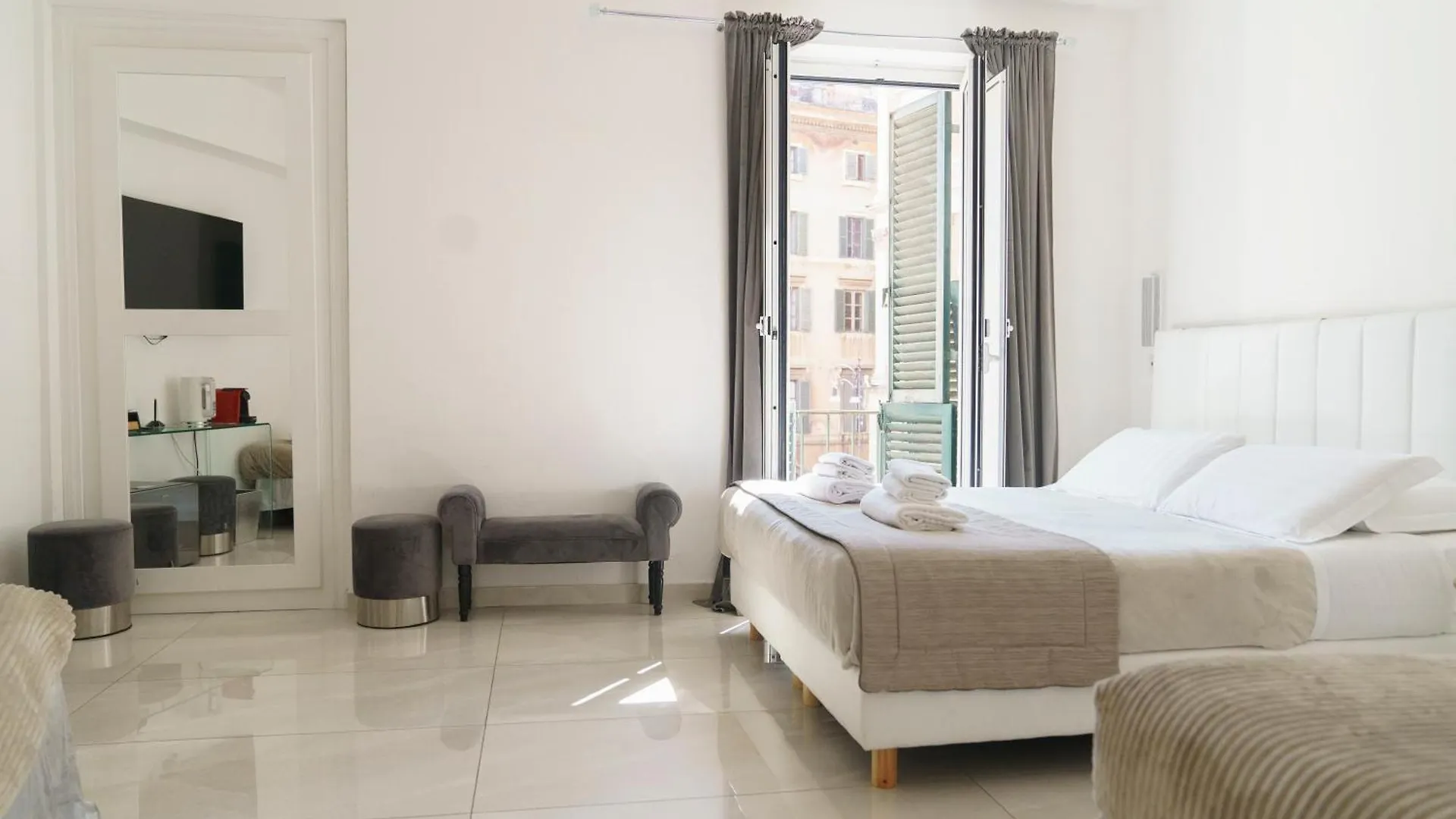 Piazza Venezia Grand Suite Roma Bed and breakfast